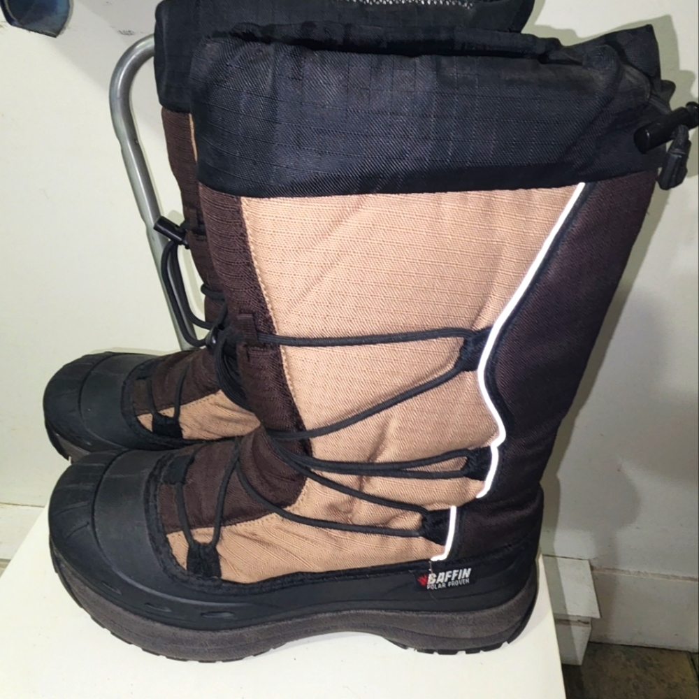 Baffin snogoose winter boots 10us